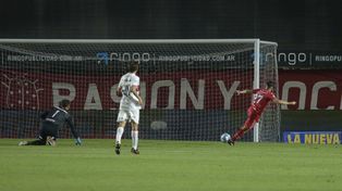 Newells no jugó bien y perdió un partido que lo demora