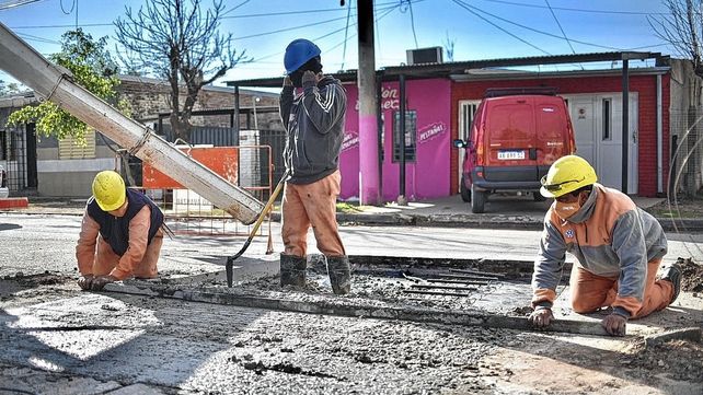 Trabajos de bacheo en la ciudad de Santa Fe