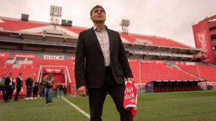 Quinteros exige un extremo y reacomoda el ataque de Independiente