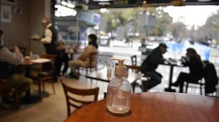 Bares y restó: para el 24 y 31, amplían a 10 personas la cantidad de clientes por mesa