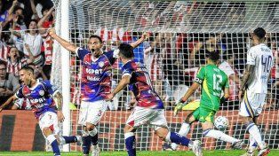 Unión intentará encontrar su rumbo ante Tigre en Victoria