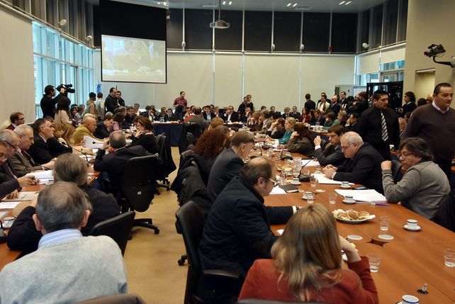 presión. La oposición pretende incluir el tema en la ley de pago a jubilados.
