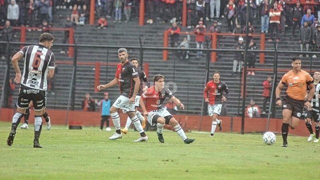 El minuto a minuto del partido entre Colón y Estudiantes (BA) El minuto a minuto del partido entre Colón y Estudiantes (BA)
