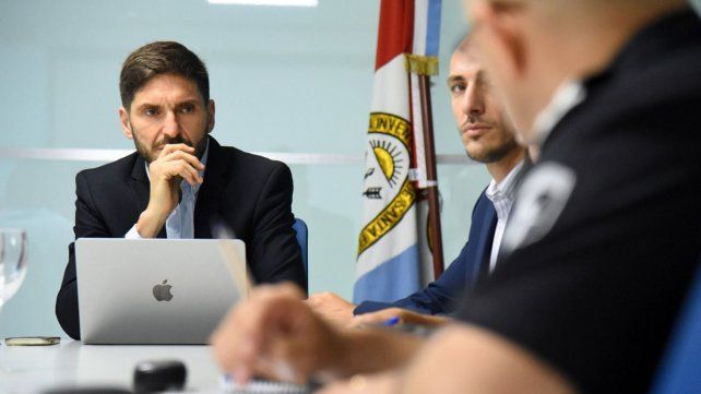 El gobernador de Maximiliano Pullaro