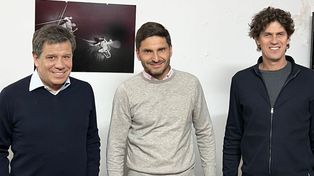Maximiliano Pullaro, junto a Facundo Manes y Martín Lousteau, tras una reunión en la que abordaron la problemática nacional y santafesina.