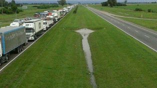 La autopista Buenos Aires-Rosario fue habilitada con precaución