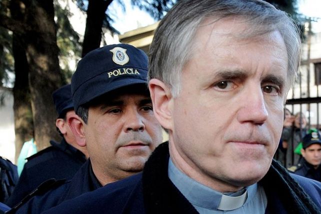 Grassi dijo que la condena es inaceptable y una de sus víctimas pidió que lo encarcelen