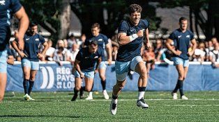 Los Pumas entrenaron con la presencia de dos mil aficionados.
