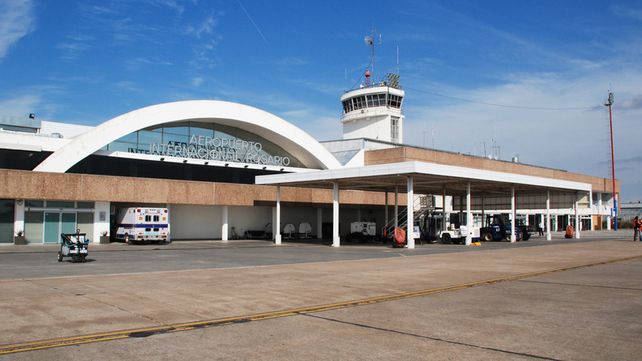 El aeropuerto de Rosario reduce la Tasa de Uso Aeroportuario Internacional