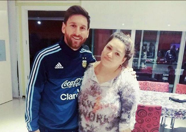 Messi vino a la ciudad, se fue a descansar y hay optimismo en que revierta su decisión de renunciar