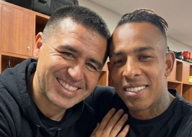 Acá no pasó nada. Juan Román Riquelme y Sebastián Villa