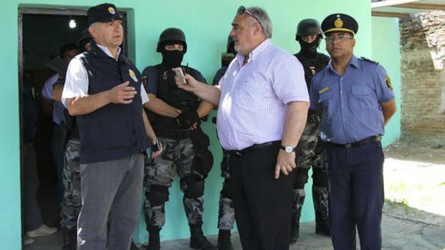 Discusión. El jefe antidrogas José Moyano responde al gobernador Ricardo Colombini