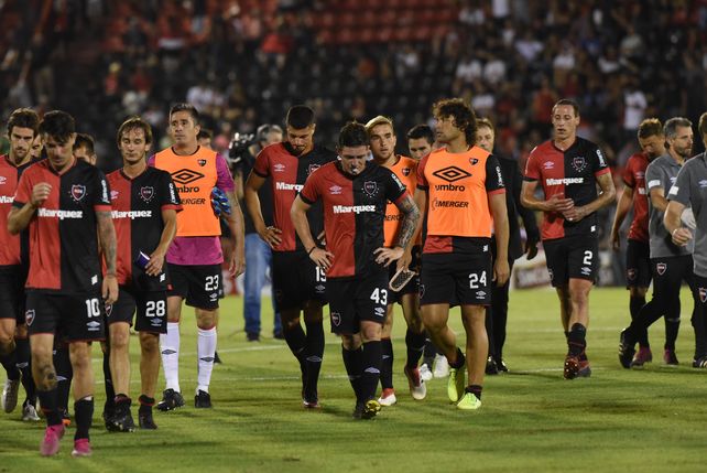 Newells no pudo sostener la ventaja y perdió por la jerarquía de River