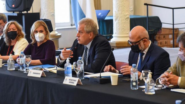 El ministro de Educación nacional