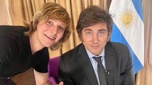 Javier Milei junto a Iñaki Gutierrez, el libertario que le maneja su cuenta de TikTok.