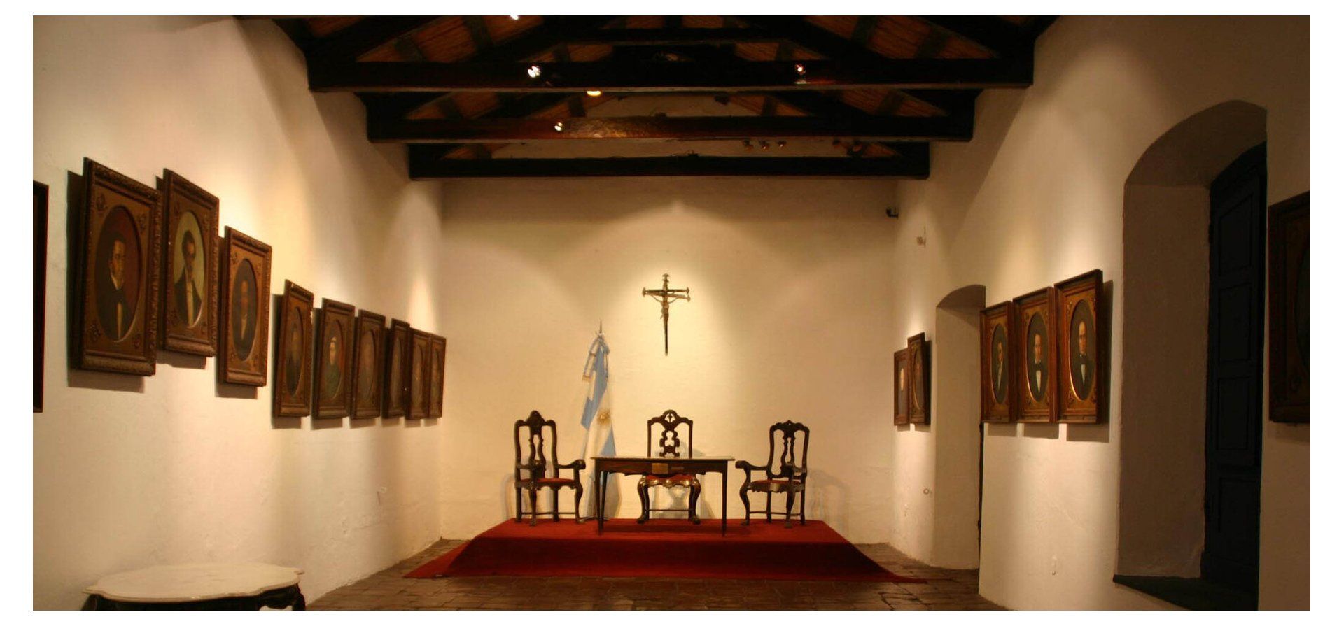 Día de la Independencia ¿De quién? ¿De quiénes? ¿Qué pasó y cómo fue?
