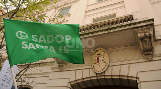 Sadop denunció al Arzobispado en el Ministerio de Trabajo