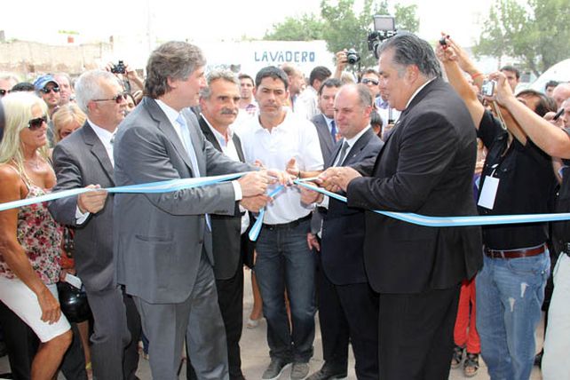 En Ceres, Boudou defendió al gobierno y Henn le reclamó por la deuda de Ansés