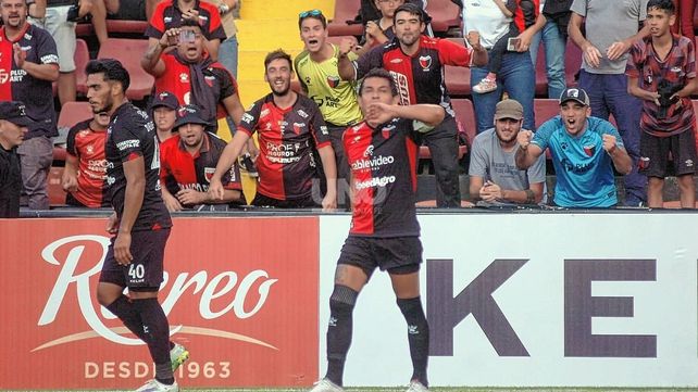 El minuto a minuto del duelo entre Colón e Independiente