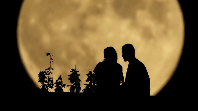 Las mejores postales de la Luna llena