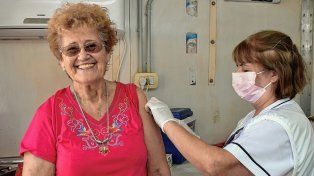 La Municipalidad de Paraná inició la campaña de vacunación antigripal para crear defensas y anticuerpos para enfrentar la gripe.&nbsp;