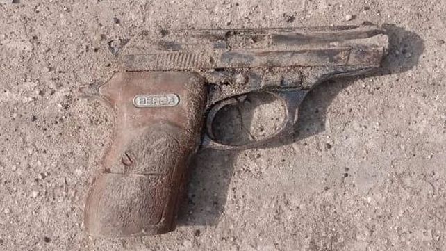 El arma secuestrada en el casa de Venado Tuerto