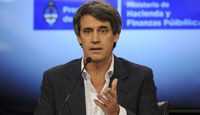En su laberinto. El ministro de Hacienda siente que debería tener más peso en el gobierno por los resultados concretos que logró.
