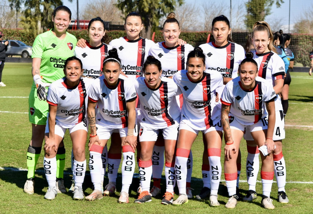 El equipo de fútbol femenino de Newells quiere ser protagonista del torneo.