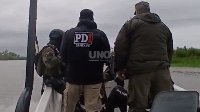 La PDI apresó en zona de islas frente a Sauce Viejo a dos hombres por su posible relación con el doble crimen de los primos Cabrera