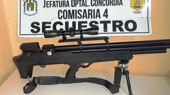 Un joven grave tras recibir un balazo accidental en un campo