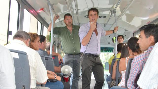 Intendente y concejales recorrieron la ciudad en colectivo