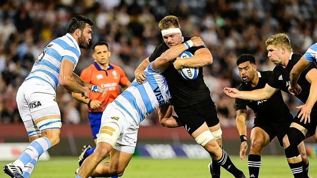 Nueva Zelanda derrotó con autoridad a Los Pumas y quedó al borde de la consagración en eel Torneo Tres Naciones 2020.