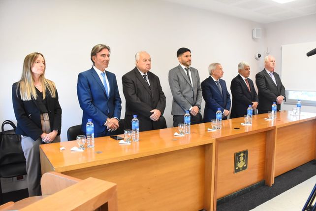 El gobierno provincial apunta contra algunos jueces de la Corte Suprema santafesina por el fallo previsional