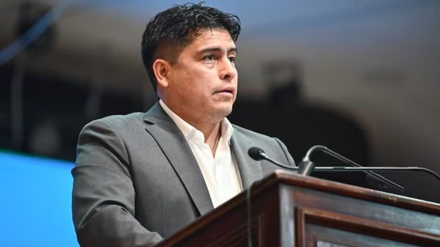 El gobernador de Santa Cruz