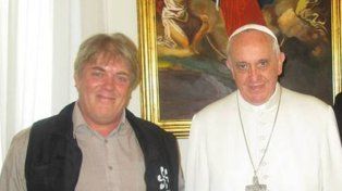 Presentaron en Rosario el libro que reúne las cartas inéditas del Papa Francisco