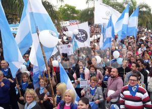 El domingo en la Costanera habrá una nueva panfleteada a favor de las dos vidas