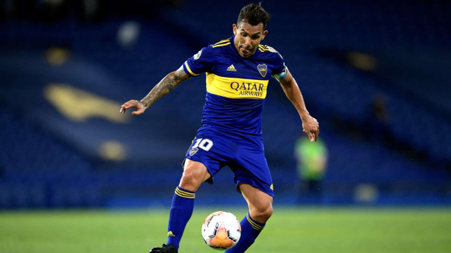 Boca, con la vuelta de Tevez, visita al líder invicto Vélez