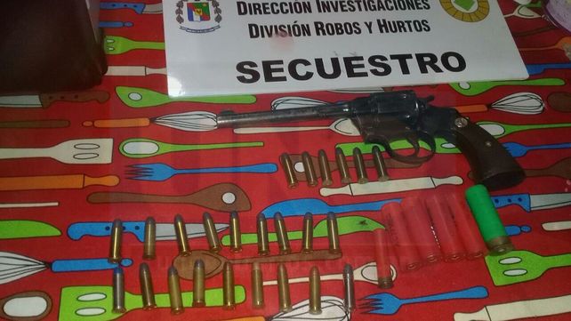 Paraná: Realizaron allanamientos y secuestraron armas de fuego y cartuchería