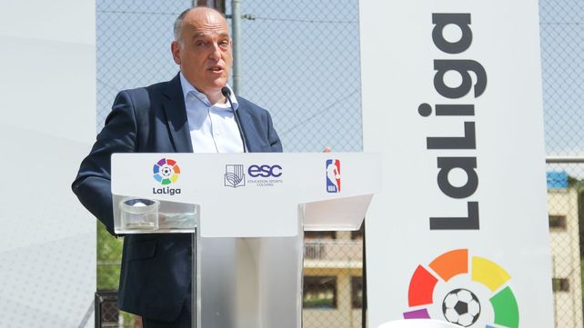 Tebas accionará legalmente contra la Liga de Francia