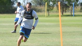 Ruben viene de recuperarse de Covid.&nbsp; El último gol del 9 lo marcó ante Ñuls en mayo pasado.