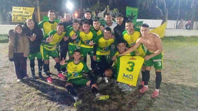 &nbsp;Los Canarios ganó y volvió a ser escolta en el ascenso liguista.