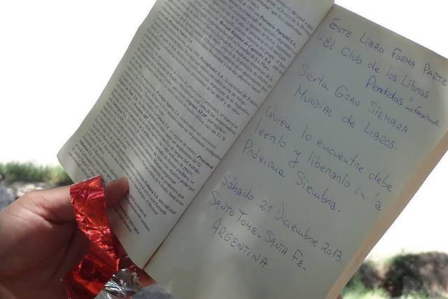 Santo Tomé siembra cultura con el Club de los libros perdidos
