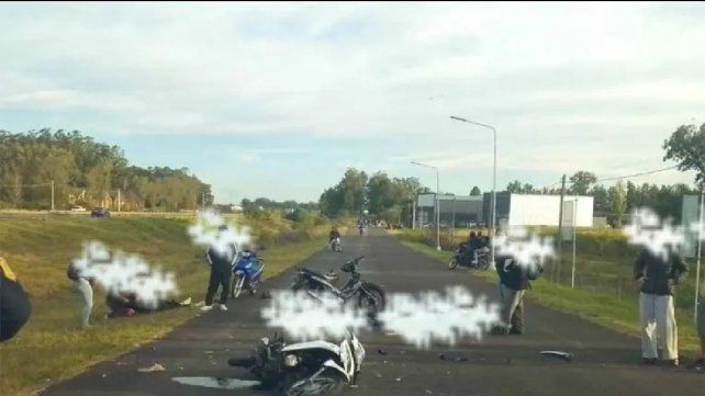 Concepción del Uruguay: La joven herida tras choque de motos en un domingrau sigue en estado crítico.