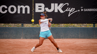 Luisina Giovannini ganó 2 de sus 3 partidos de single en la Zona Americana de tenis.