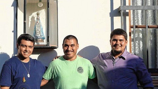 Seminaristas. Tres jóvenes ingresaron al Seminario de Paraná. Luis Gómez de Bovril; Lázaro Stegman de Sauce de Luna y Mariano Díaz de Santa Elena.&nbsp;