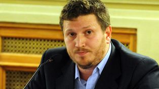 “No reconocen errores, administraron mal y encima no brindan información real”