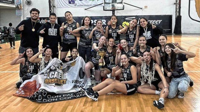Estudiantes ganó el certamen de local.
