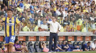 Holan destacó que en el segundo tiempo, Central tuvo ocasiones y en el balance general mereció ganar.