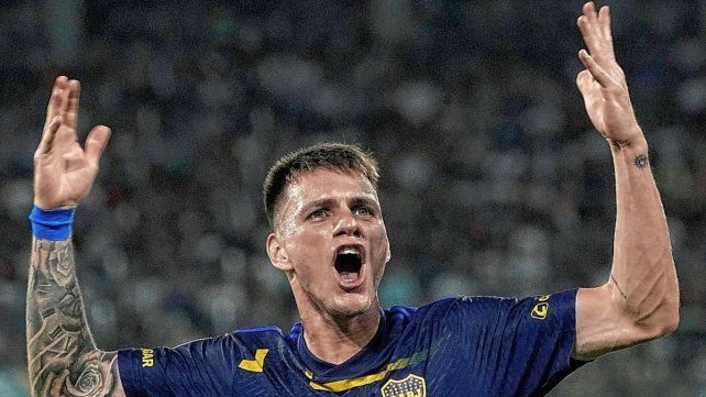 Gago insiste con los 11 de memoria en Boca y hay preocupación por Zenón