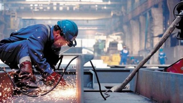 La industria entrerriana registró un leve repunte, pero aún presenta dificultades